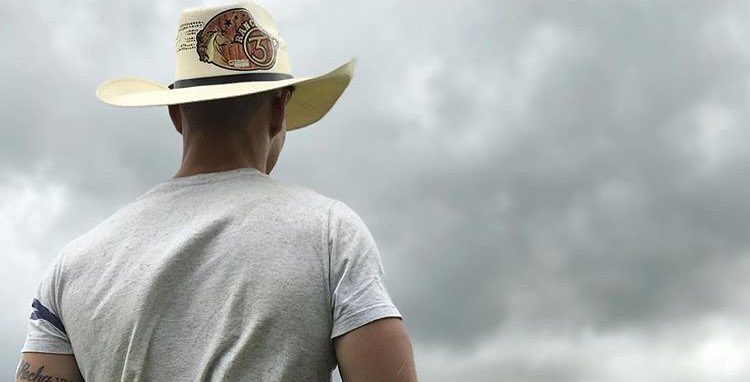 No momento você está vendo Feiras agropecuárias e festejos juninos movimentam moda country na 44