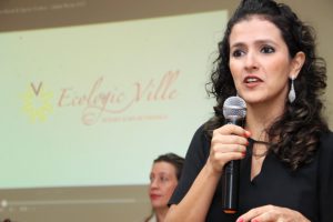 Leia mais sobre o artigo Vanessa Morales, colunista do Goiânia Empresas, concorre a presidência da ABIH