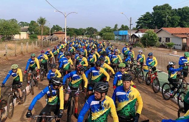 No momento você está vendo II Caminhada Ecológica do Rio Crixás e III Ecobike Rally movimentaram Santa Terezinha de Goiás no último final de semana