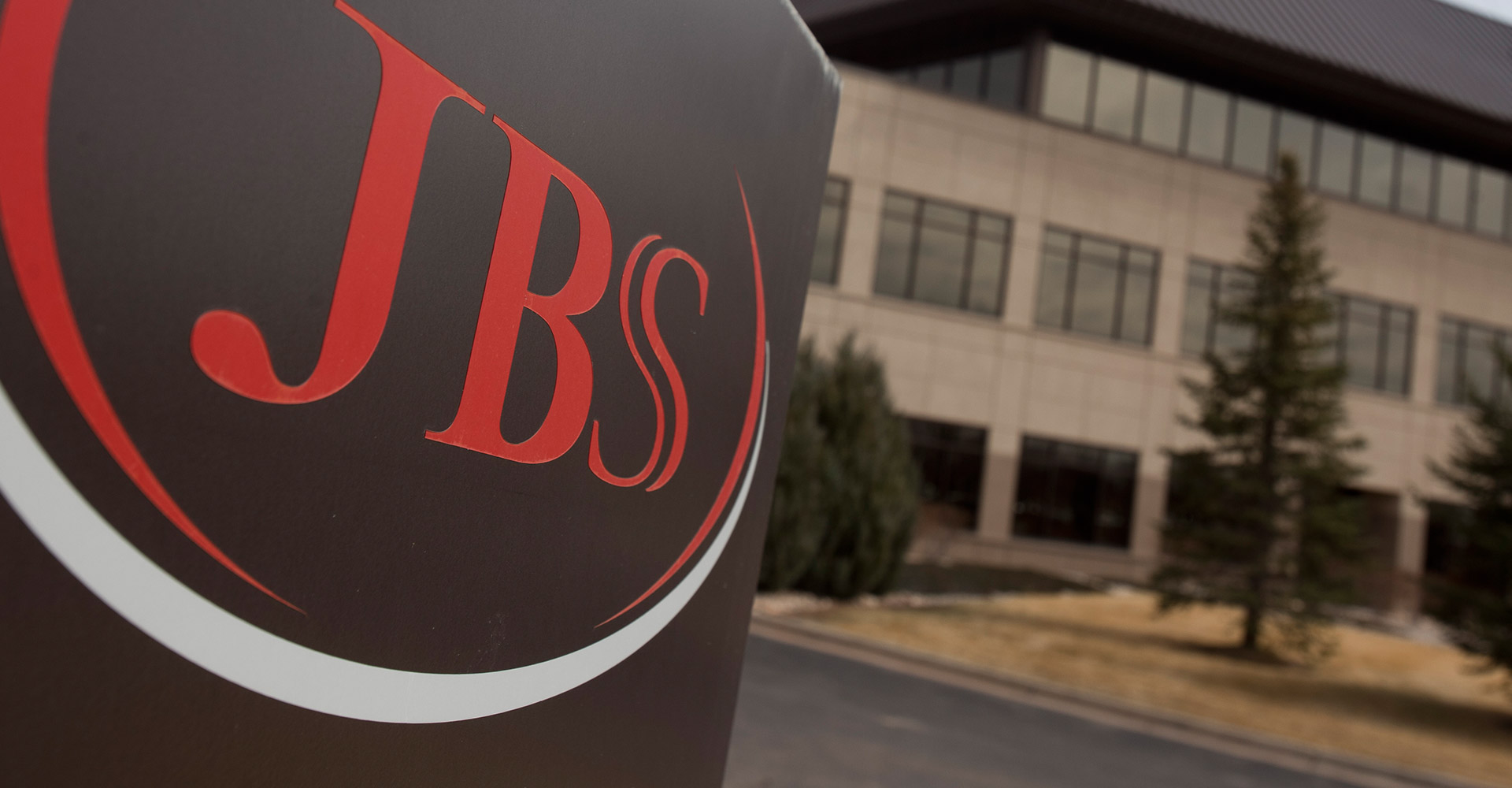 Leia mais sobre o artigo China suspende importação de unidade da JBS em Mozarlândia (GO)