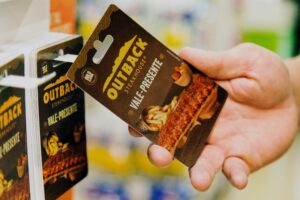Leia mais sobre o artigo Outback lança Gift Card Varejo e anuncia venda nas lojas do Carrefour