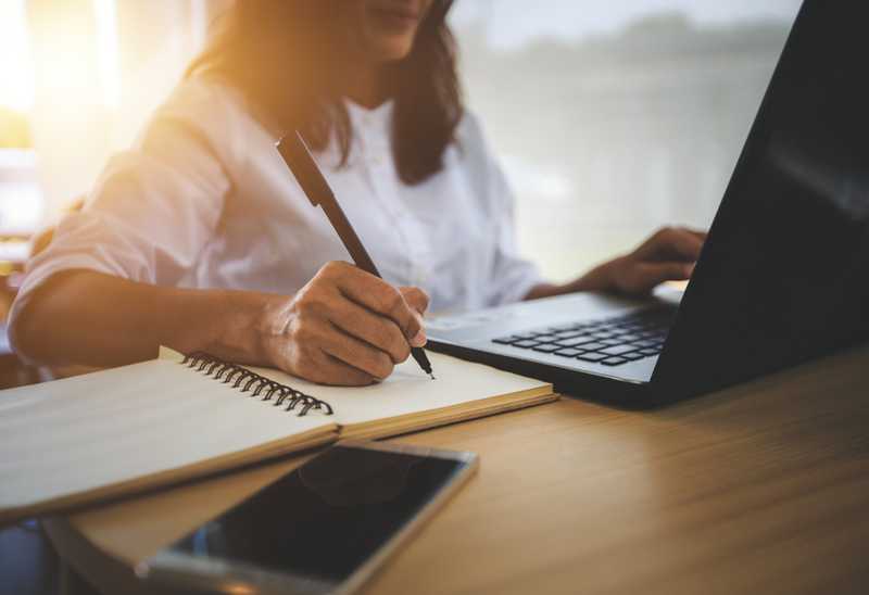 No momento você está vendo Estácio Goiás oferece cursos livres para quem quer melhorar currículo ou empreender