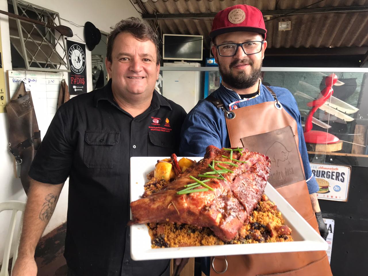 No momento você está vendo LR Sabores monta cardápio para encomendas de Natal em Goiânia