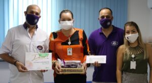 Leia mais sobre o artigo Fast Açaí entrega doação da Campanha Solidária ao Hospital Araújo Jorge