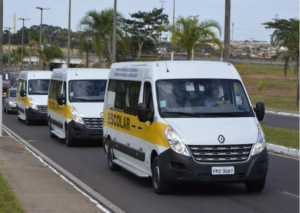 Leia mais sobre o artigo Prefeitura de Goiânia apoia transporte de trabalhadores por vans escolares