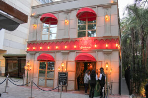 Leia mais sobre o artigo Restaurante Paris 6 se torna casa oficial da Stella Artois em Goiânia