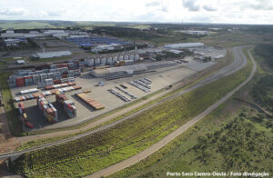 Leia mais sobre o artigo Porto Seco Centro-Oeste começa operar carga marítima no porto de Belém (PA)