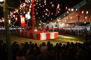 Leia mais sobre o artigo Reunindo culinária, música e artes japonesas, Festival Bon Odori começa hoje (26)