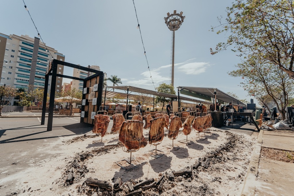 Leia mais sobre o artigo Goiânia Shopping recebe maior festival de carnes do Brasil