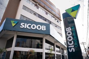 Leia mais sobre o artigo Carteira de crédito do Sicoob UniCentro Br atinge a marca de R$ 4 bilhões