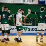 <strong>Central Sicoob Uni incentiva esporte com patrocínios no vôlei e no futebol </strong>