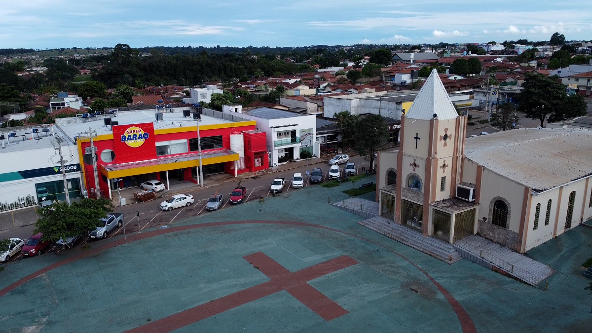 Leia mais sobre o artigo Super Barão inaugura nova unidade, em Goianira