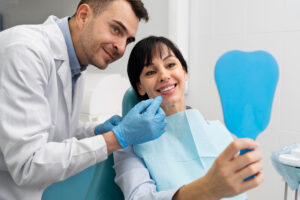 Leia mais sobre o artigo A atuação da Odontologia na área estética: uma revolução na saúde bucal e na autoestima dos pacientes
