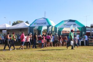 Leia mais sobre o artigo Em Aparecida de Goiânia, Sicoob UniCentro Br participa do Dia C