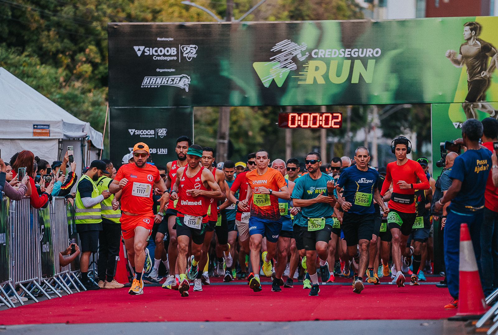 No momento você está vendo Sicoob Credseguro comemora 25 anos com corrida de rua