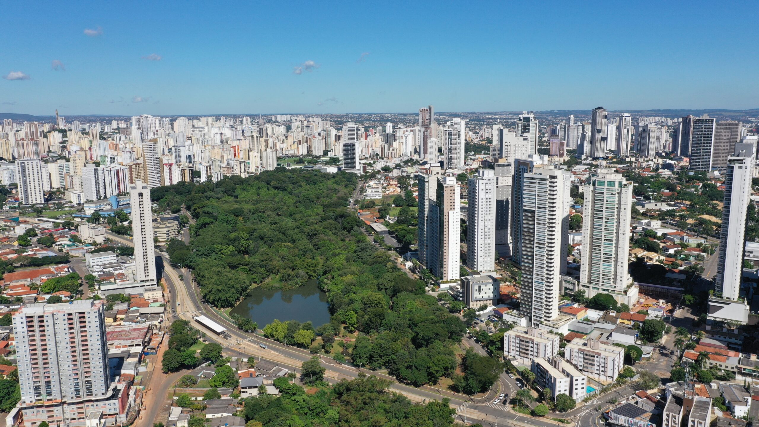 No momento você está vendo Mercado imobiliário projeta fechamento do ano com valorização acumulada acima de 20%